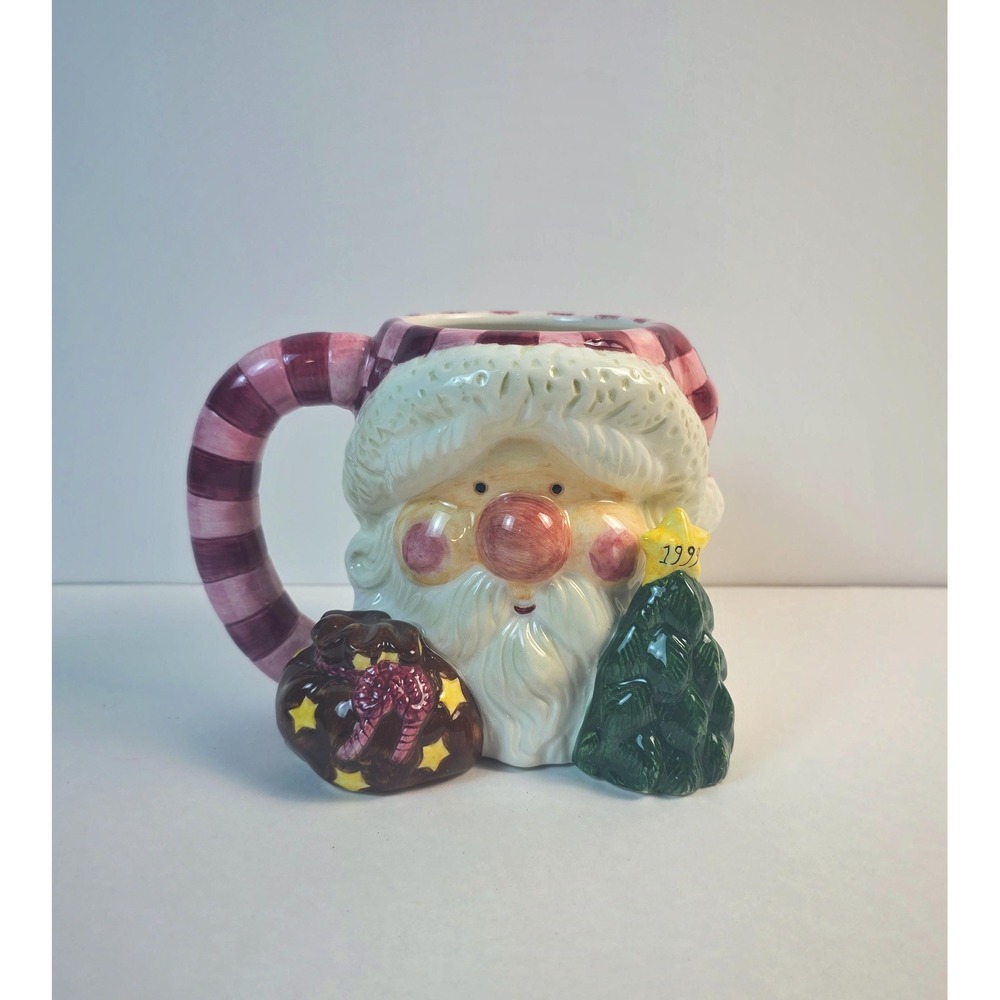 Beautiful vintage Christmas mug in very good condition